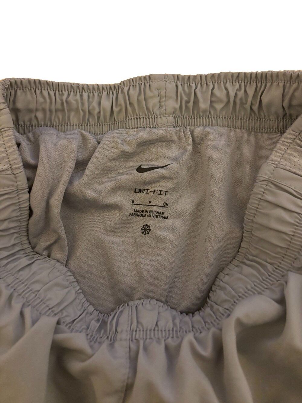 Nike Women's Size S Grey Tempo Dri-Fit Lined Running Short - Picture 5 of 5
